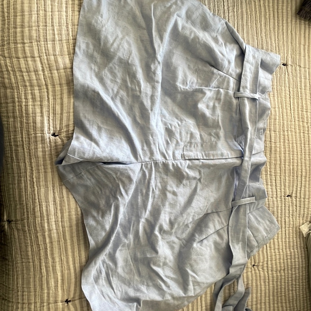 Linen blend Loft shorts. Brand new size 14